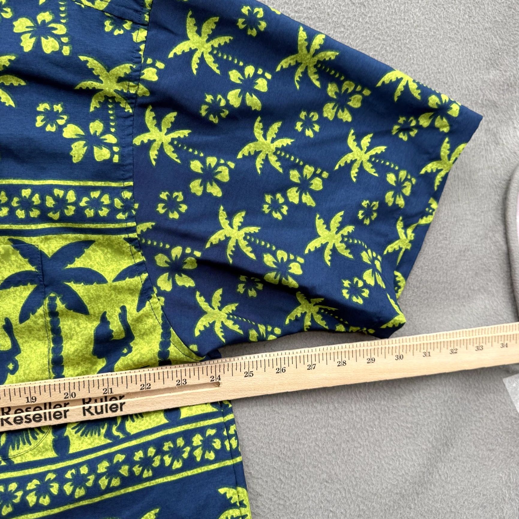 Vintage VINTAGE OP Shirt Mens Large Blue Hawaiian Tropical Palm Tree Hula Girl Button-Up Short Sleeve Graphic Print Beach Size US L / EU 52-54 / 3 - 4 Thumbnail
