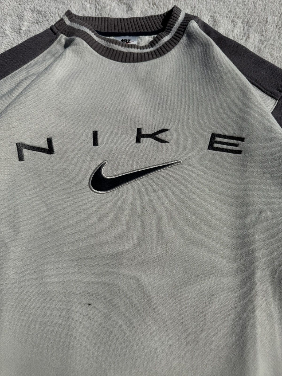 Nike Vintage Nike Y2K Boxy Sweatshirt, Men's S, big swoosh Size US S / EU 44-46 / 1 - 3 Thumbnail