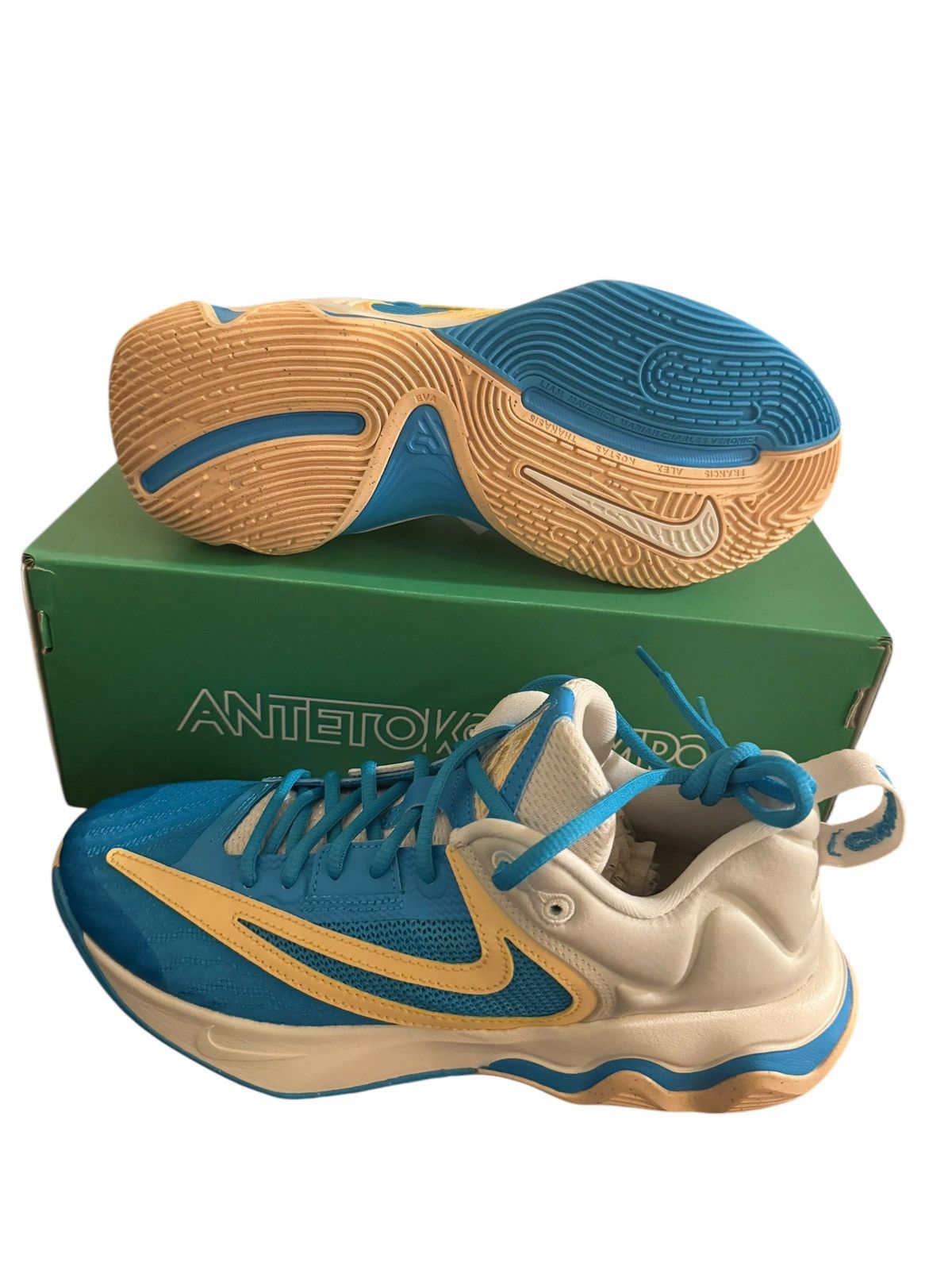 Nike Nike Giannis Size US 7 / EU 40 - 8 Thumbnail