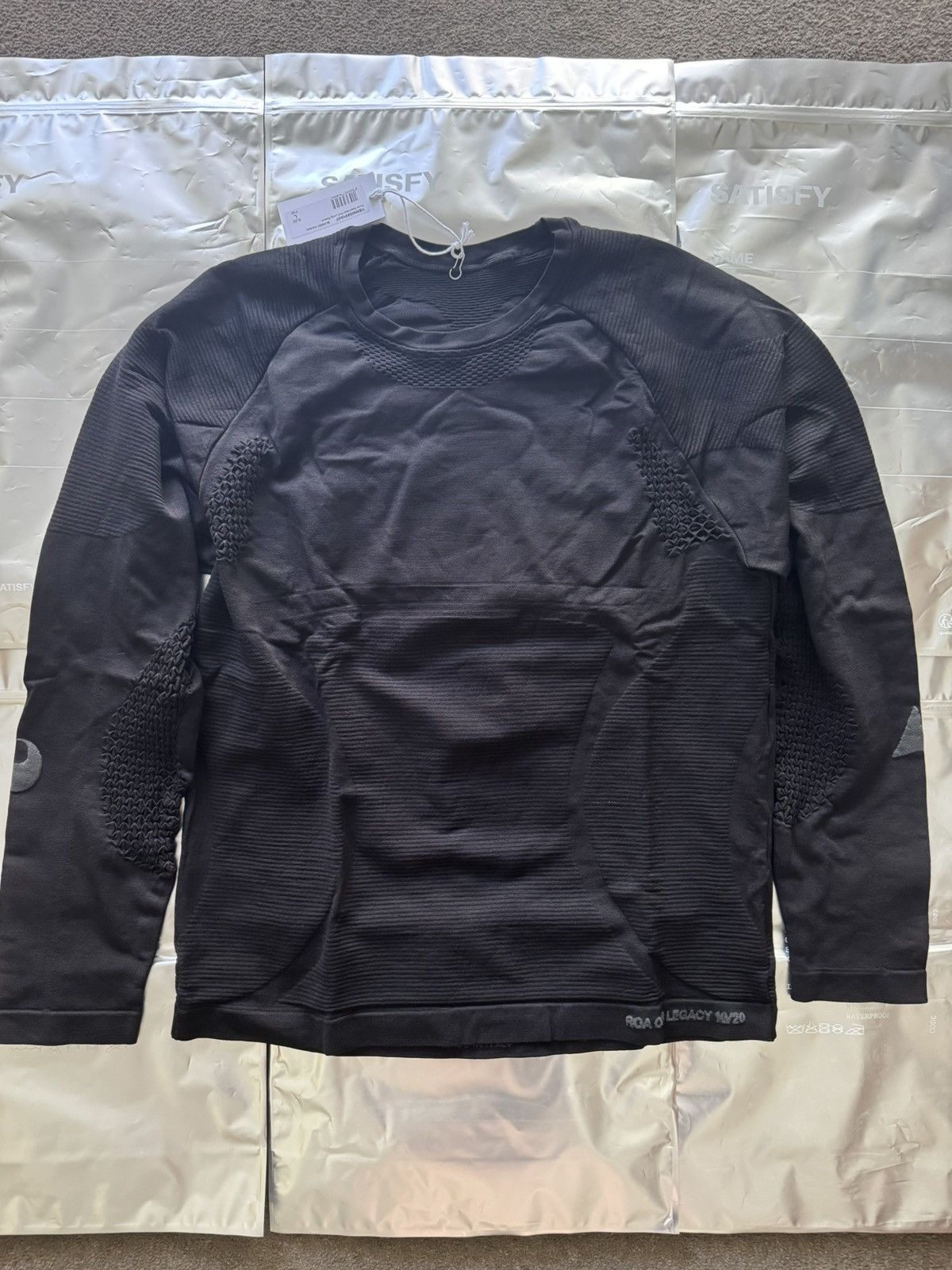 Our Legacy × ROA AUNE SEAMLESS KNIT LONG SLEEVE Size US L / EU 52-54 / 3 - 4 Thumbnail