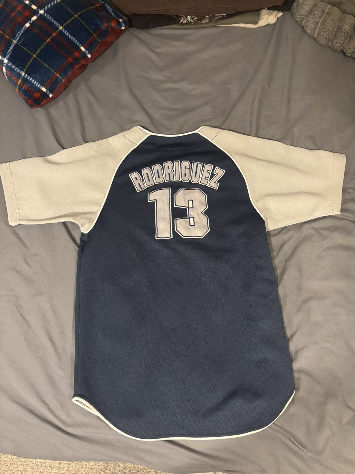MLB Vintage Rodriguez Yankee Jersey Kids M Size US XS / EU 42 / 0 - 2 Thumbnail