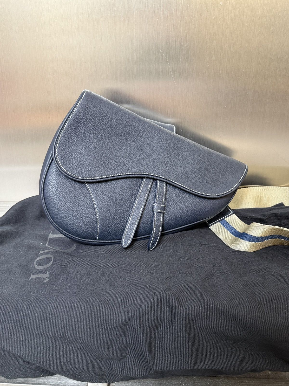 Dior Dior Men Navy Leather Saddle Crossbody Bag Size ONE SIZE - 1 Thumbnail