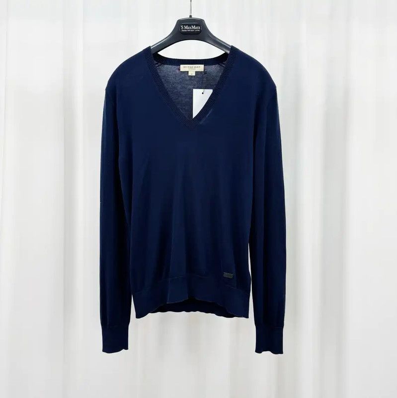 Burberry Men's V-Neck Long Sleeve Knit Sweater