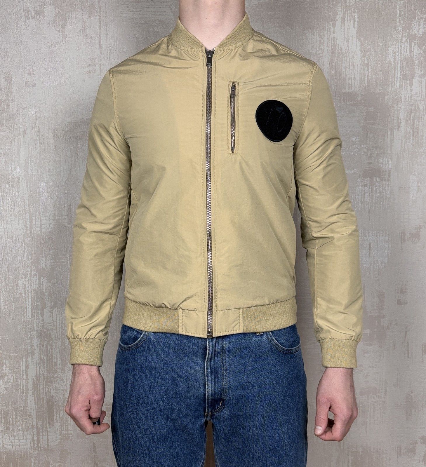 H&M × The Weeknd The Weeknd x H&M XO Bomber Jacket Size US S / EU 44-46 / 1 - 8 Thumbnail