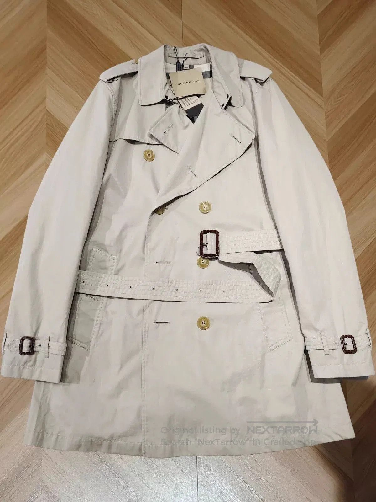 Burberry Beige Trench Coat with Belt - Size L. Size US L / EU 52-54 / 3 - 1 Thumbnail