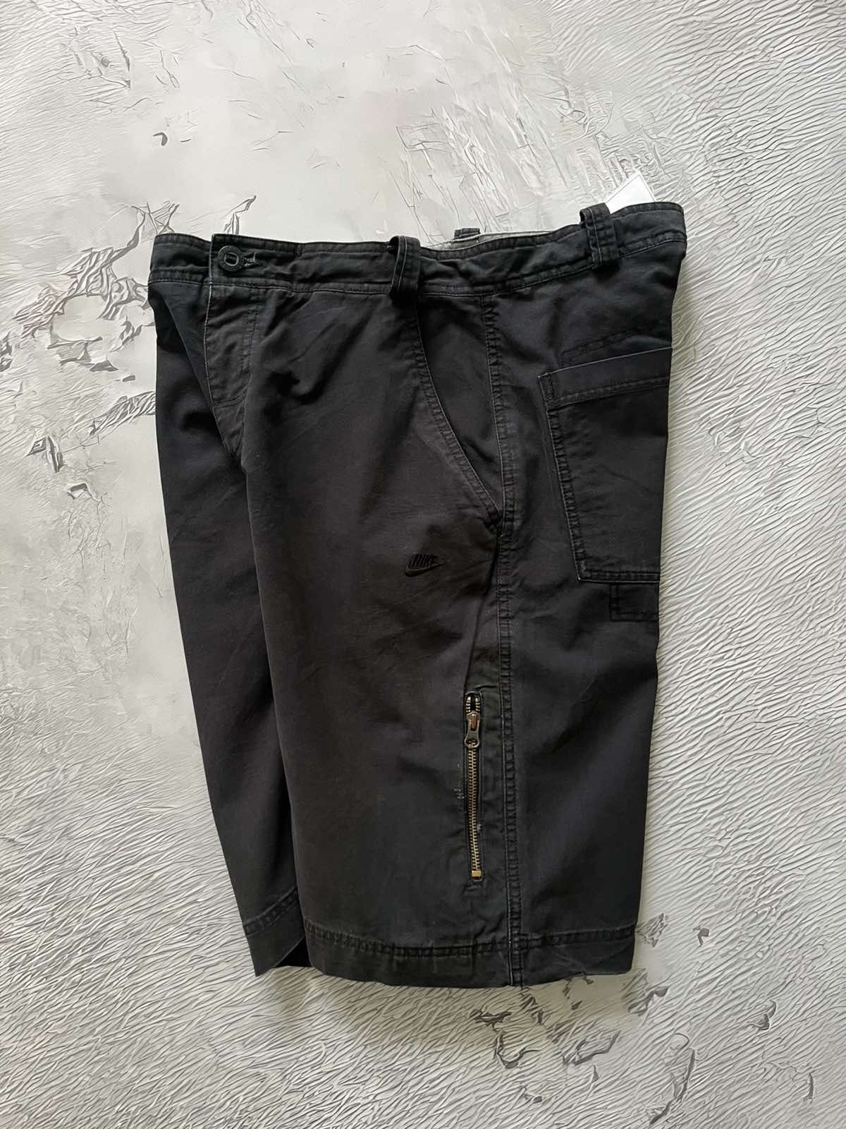Nike Nike Vintage Shorts Streetwear Y2K Black Size US 34 / EU 50 - 1 Thumbnail