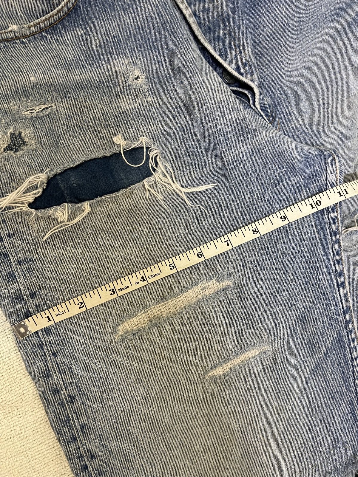 Levi's Vintage 80s Levis 501 Distressed Repaired Boro Size US 32 / EU 48 - 22 Thumbnail