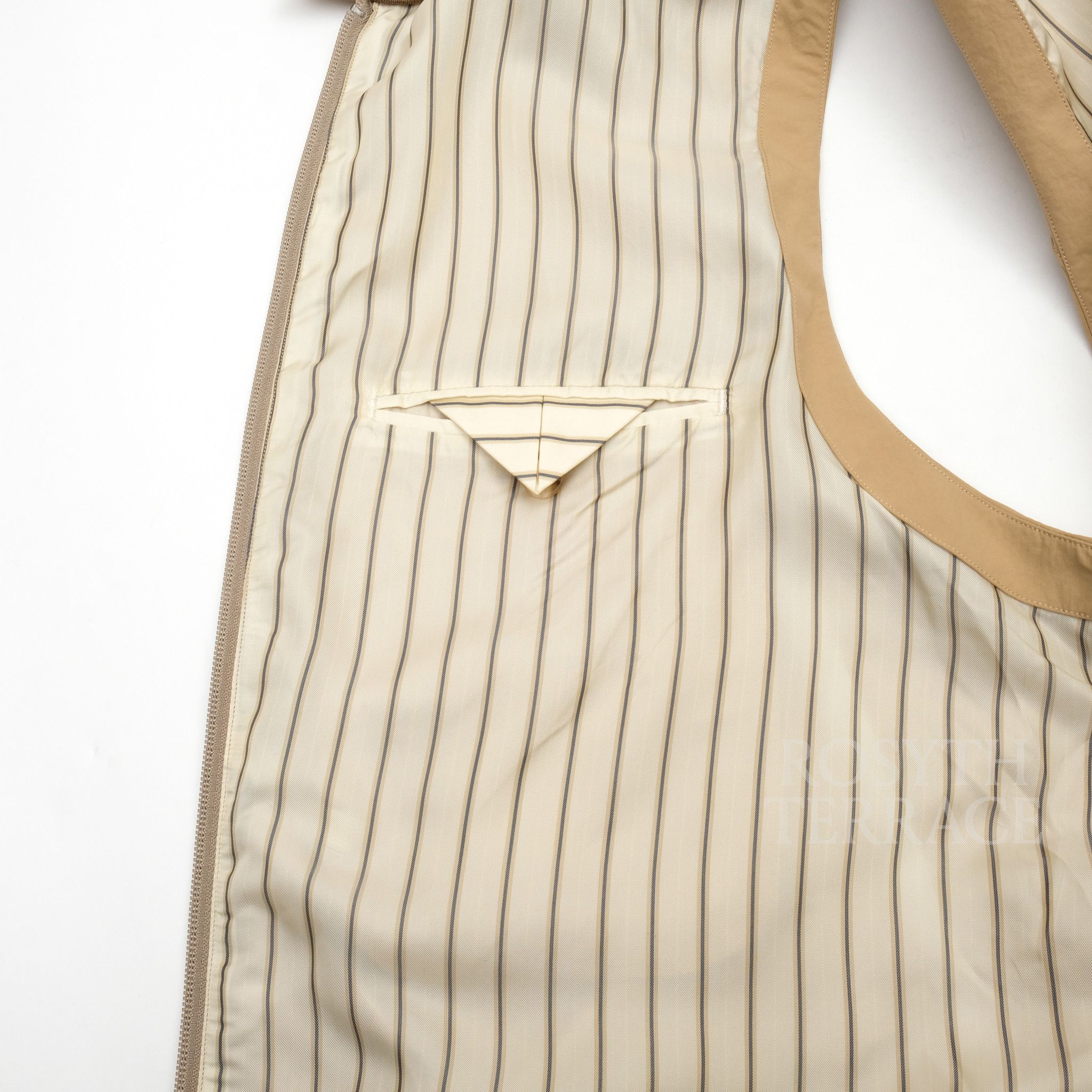 Unlikely 【Unlikely / ANYTHING GOLF VEST / SIZE L】 Size US L / EU 52-54 / 3 - 5 Thumbnail