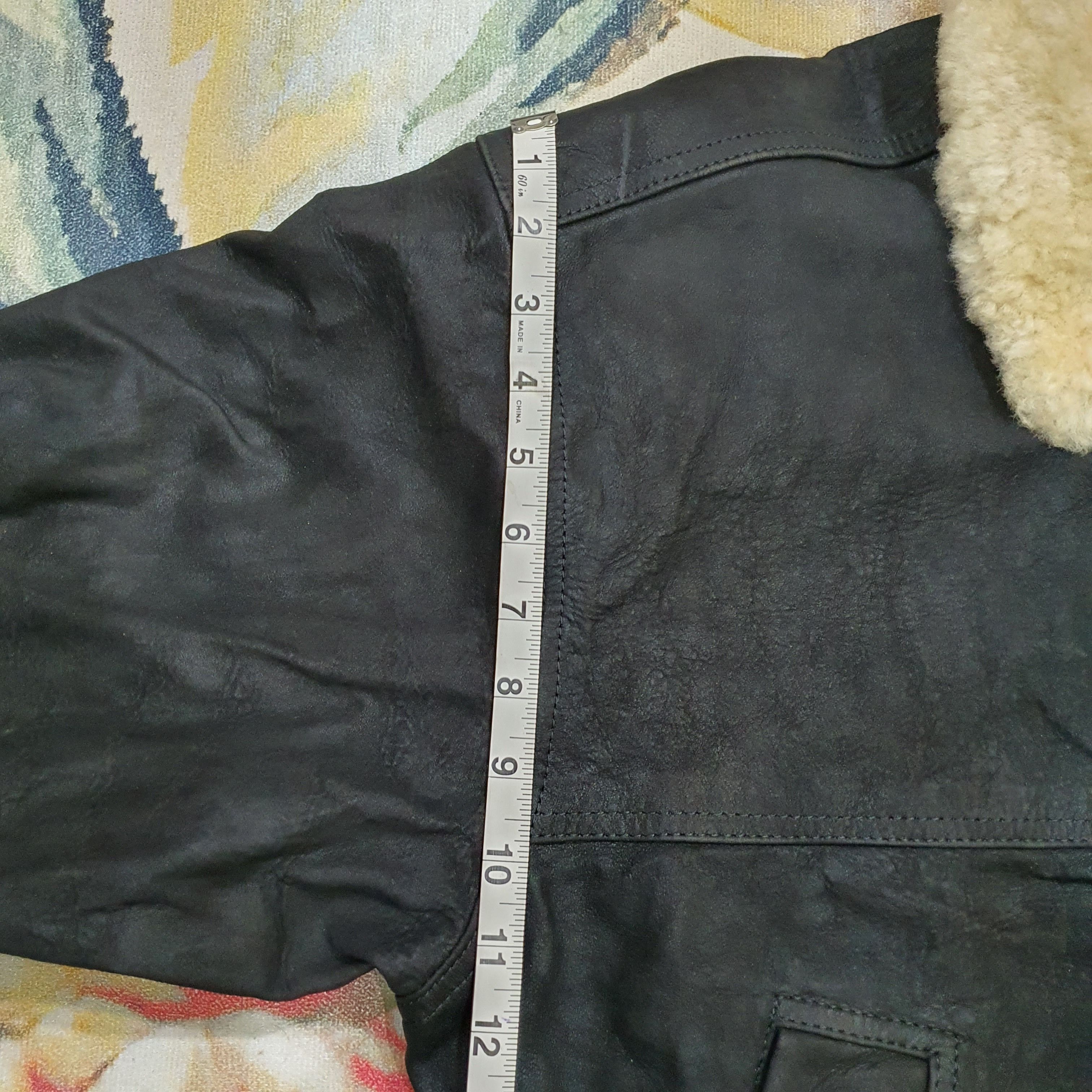 Rainbow Country vintage leather bomber jacket with white shearling Ìxi:z Size US M / EU 48-50 / 2 - 19 Thumbnail