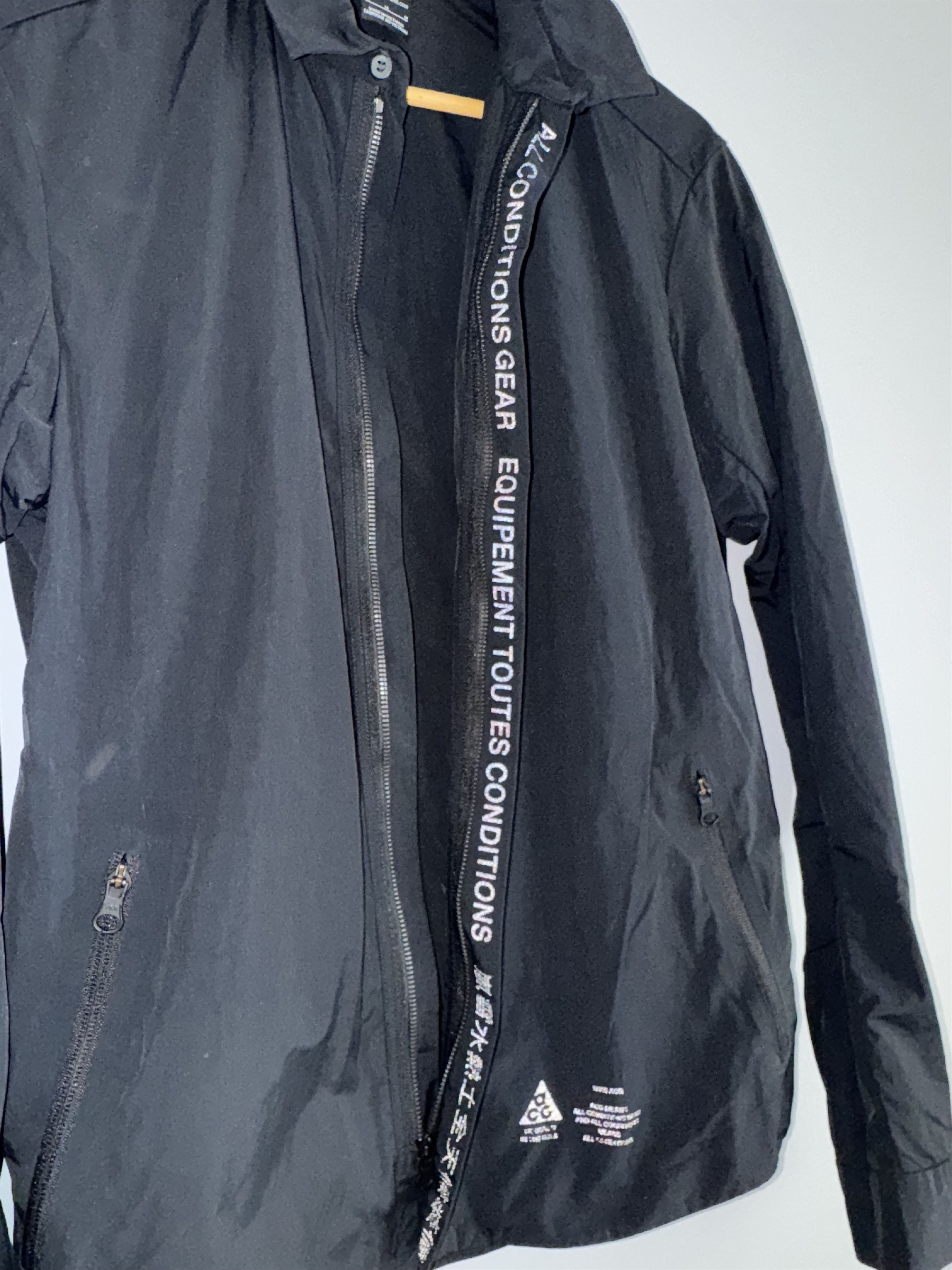 Nike ACG Nike ACG Tech Black Technical Shirt Jacket acronym Size US M / EU 48-50 / 2 - 2 Thumbnail