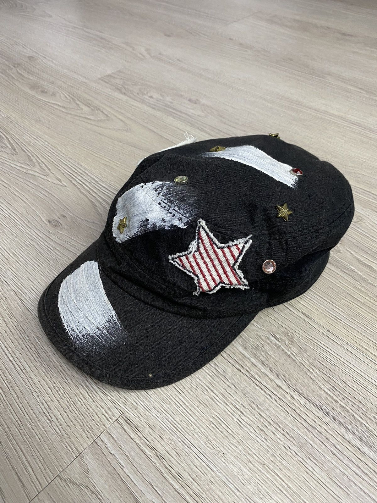 If Six Was Nine × Japanese Brand × Le Grande Bleu (L.G.B.) 2000s Patrol Studed ifsixwasnine lgb style cap Size ONE SIZE - 2 Thumbnail