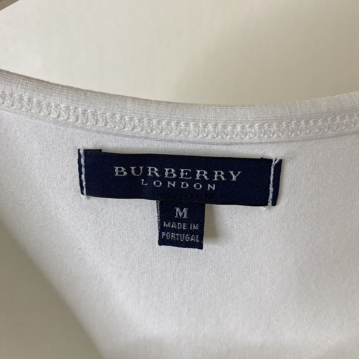 Burberry Burberry London Abstract Nova Art Women LS T Shirt Size S / US 4 / IT 40 - 3 Thumbnail