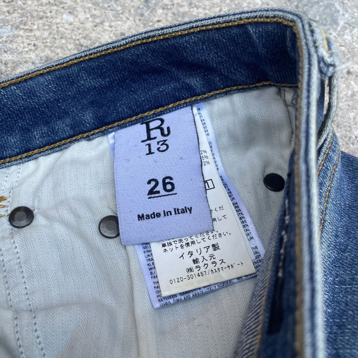 R13 Authentic R13 Boy Straight Size 26 Baylis W Rips Denim Jeans Size 26" / US 2 / IT 38 - 9 Thumbnail
