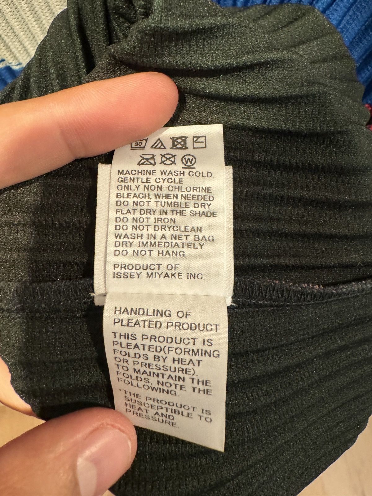 Homme Plisse Issey Miyake Issey Miyake Pleated Short Sleeve T-shirt Size US M / EU 48-50 / 2 - 7 Thumbnail