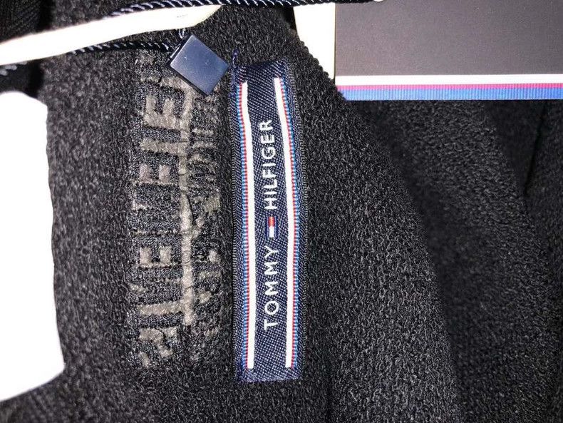 Vetements Vetements Tommy Hilfiger Collab Patchwork Hoodie Size US S / EU 44-46 / 1 - 6 Thumbnail