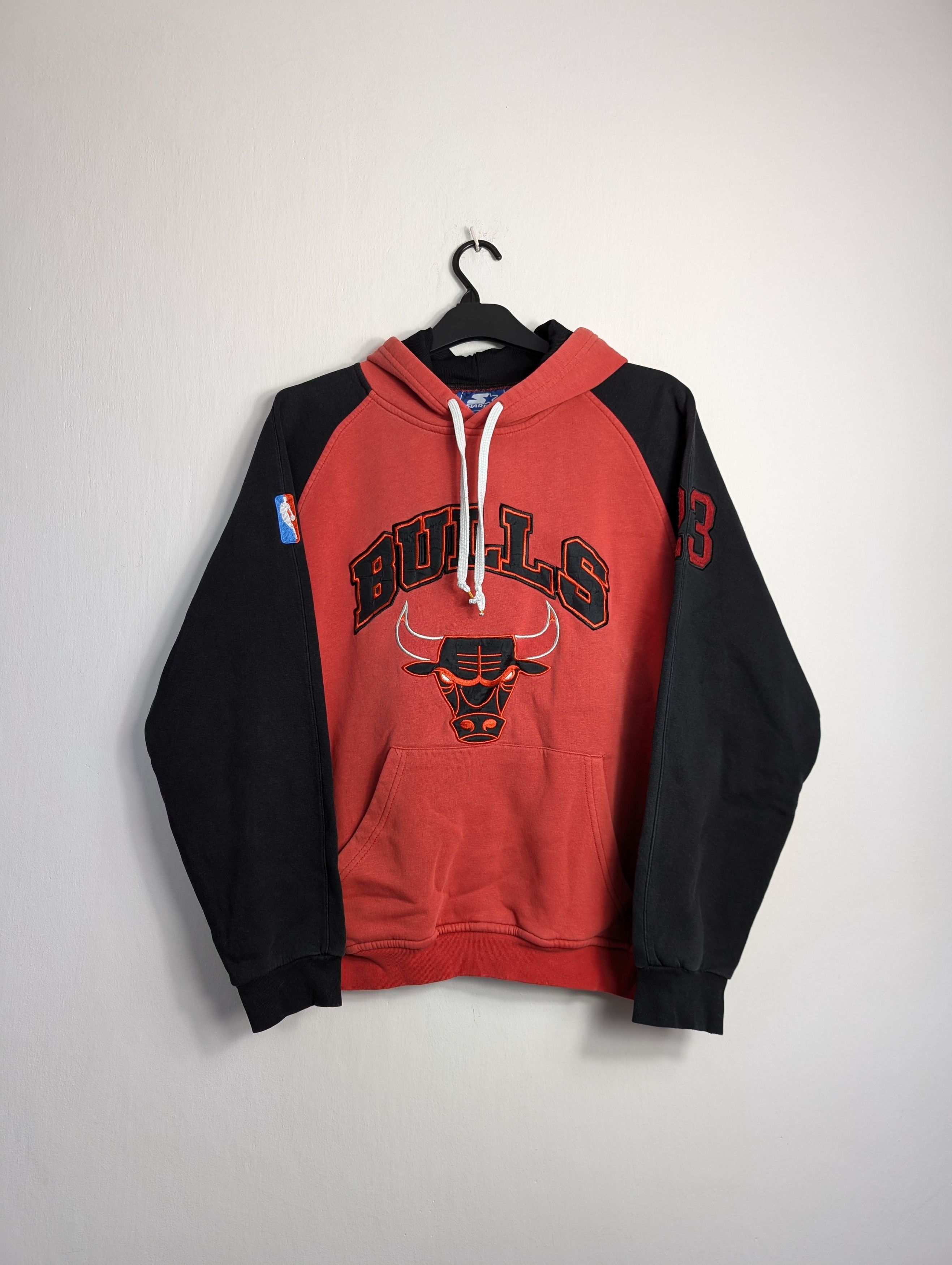 Starter Vintage Chicago Bulls Starter Hoodie 23 Y2K Retro Boxy Size US M / EU 48-50 / 2 - 1 Thumbnail
