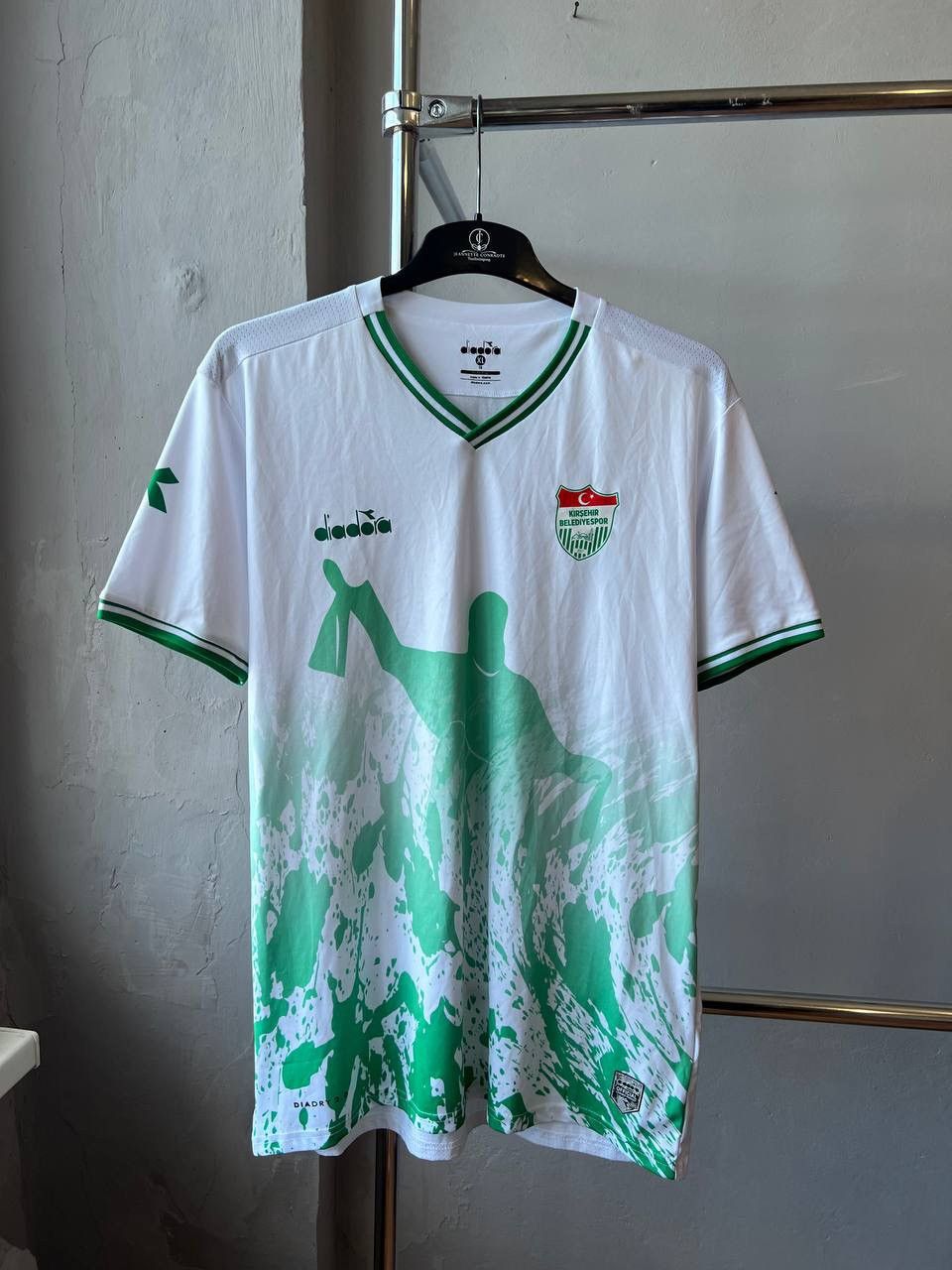 Diadora 2021/22 KIRSEHIR BELEDIYESPOR AWAY SOCCER JERSEY SHIRT SZ XL Size US XL / EU 56 / 4 - 2 Thumbnail