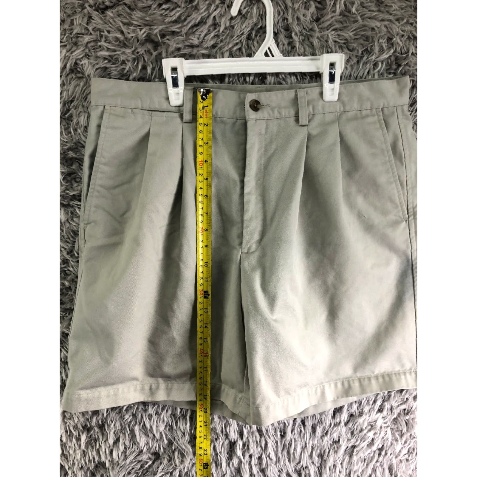 Eddie Bauer Eddie Bauer Mens 36 Mid Rise Tan Khaki Golf Shorts Bermuda 5-Pocket Beige Cotton Blend Regular Size US 36 / EU 52 - 3 Thumbnail