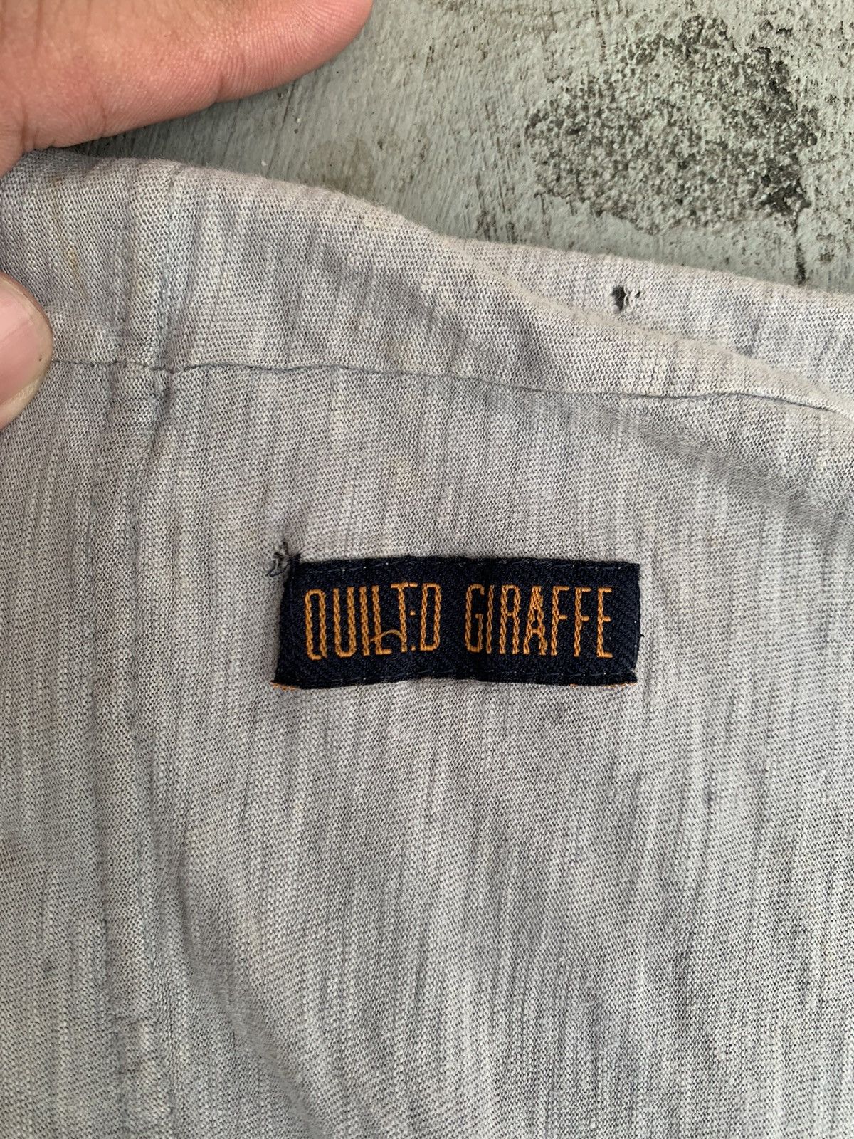 If Six Was Nine × Japanese Brand QUILTED GIRAFFE V NECK POEM Size US XL / EU 56 / 4 - 4 Thumbnail