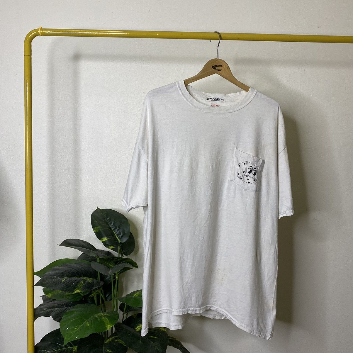 Japanese Brand × Vintage Vintage Y2K Mooneyes Dice Stussy Style T Shirt Size US XL / EU 56 / 4 - 4 Thumbnail