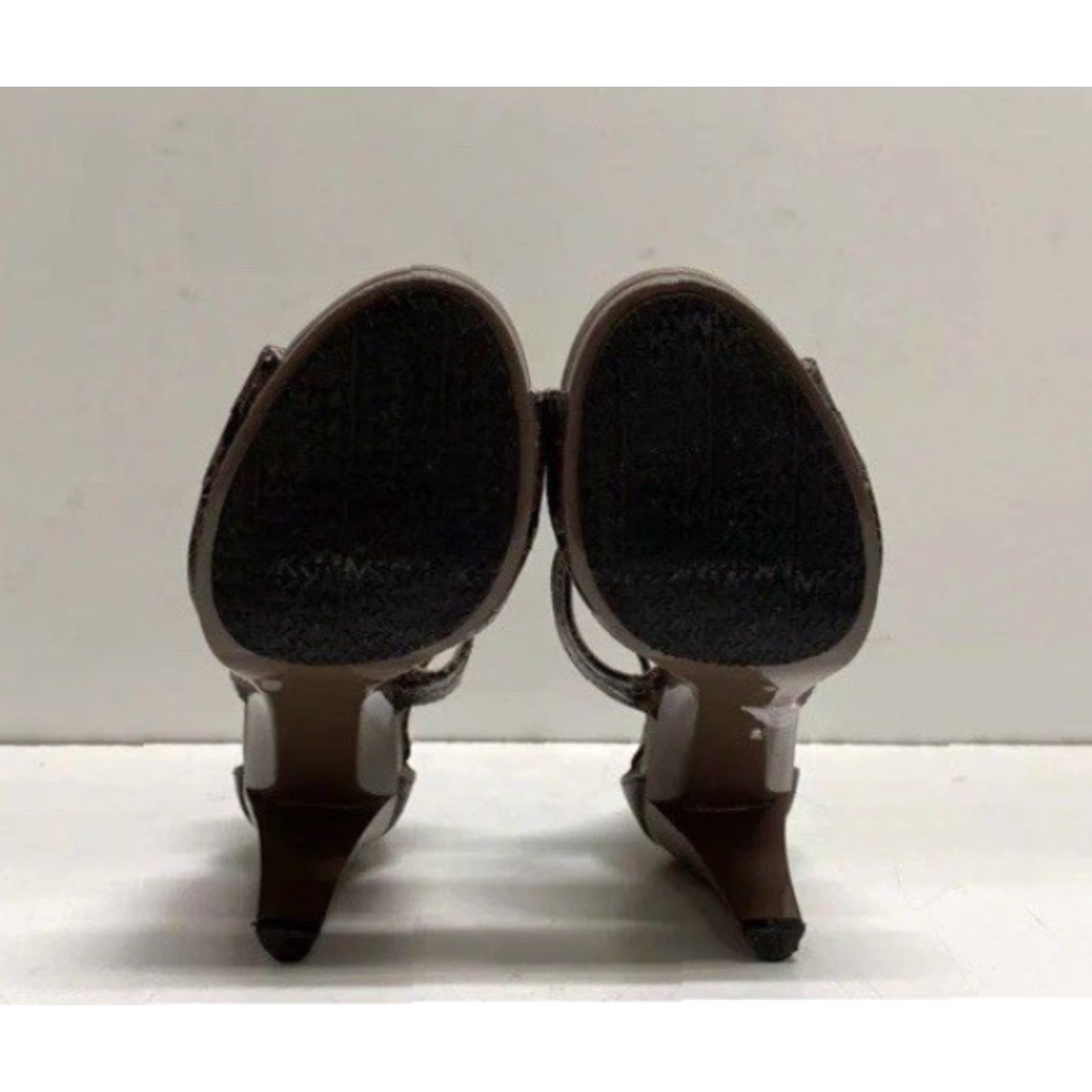 Michael Kors **Michael Kors Women Brown Snake Leather Pumps Size 6** User: Michael Kors Women Brown Snake Embossed Leather Pumps Size 6 Size US 6 / IT 36 - 6 Thumbnail
