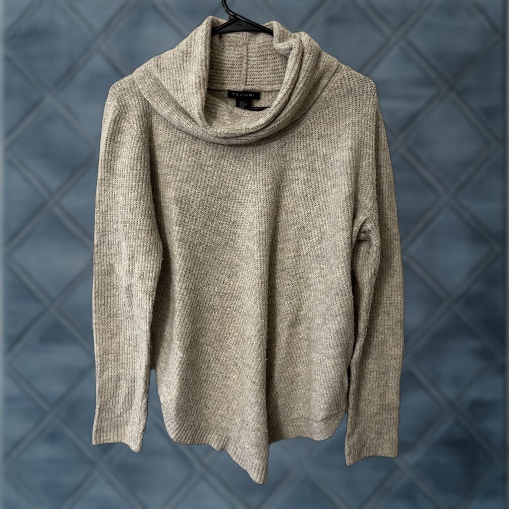 Vintage Tahari Pullover Sweater Womens XL Beige Long Sleeve Turtleneck Knit Polyester Spandex Knit Beig Size XL / US 12-14 / IT 48-50 - 1 Thumbnail