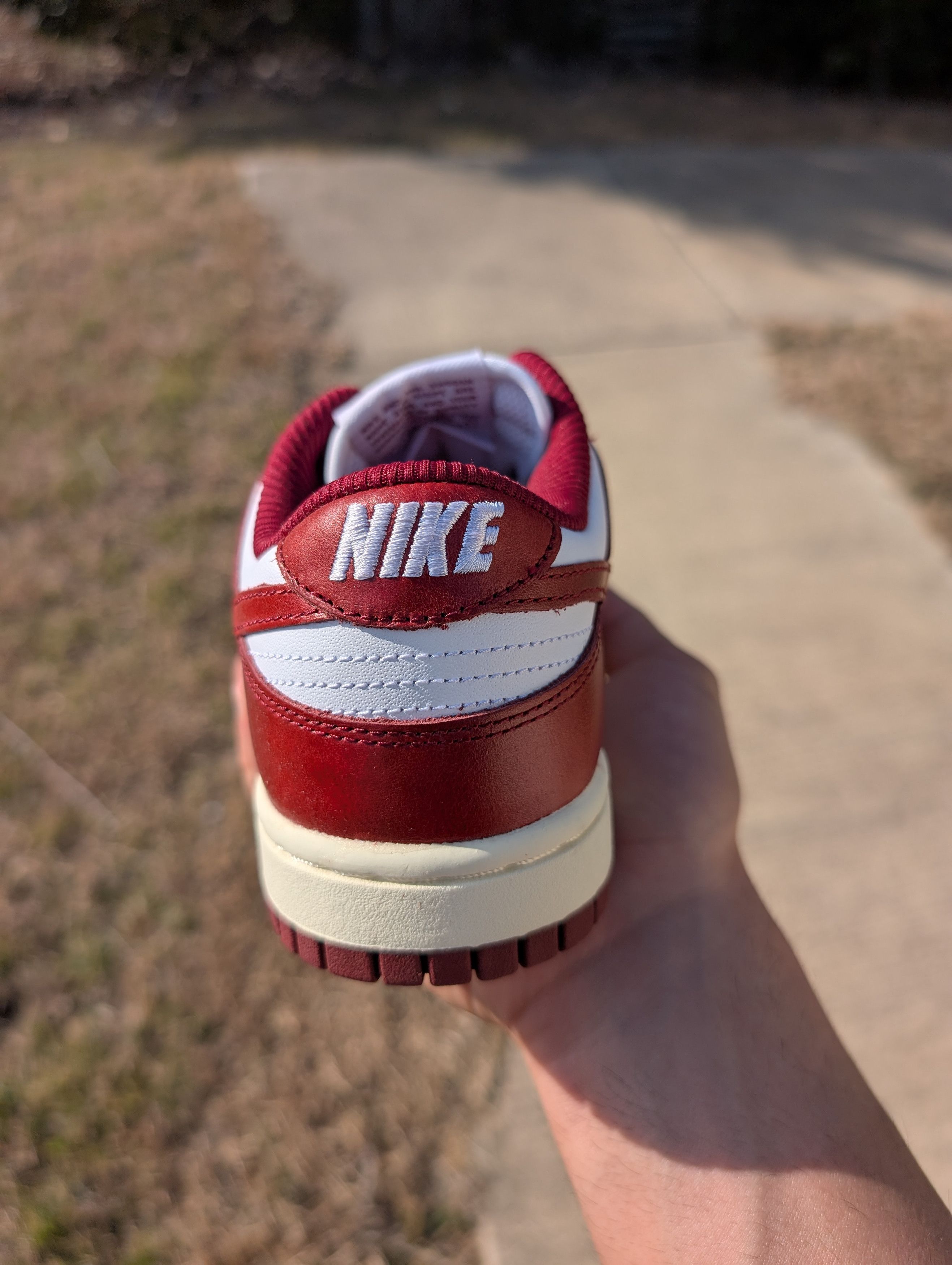Nike Vintage Red Dunk Low Size US 5 / EU 37 - 5 Thumbnail