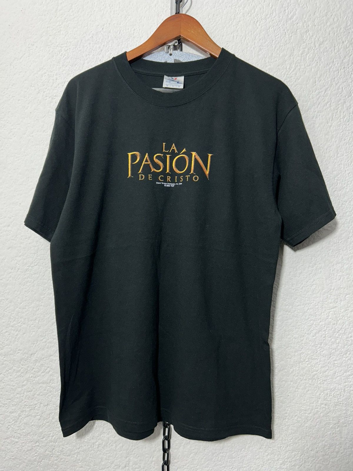 Mexicana × Vintage 2004 La Pasión de Cristo (The Passion of Christ) Movie Promo Size US L / EU 52-54 / 3 - 1 Thumbnail
