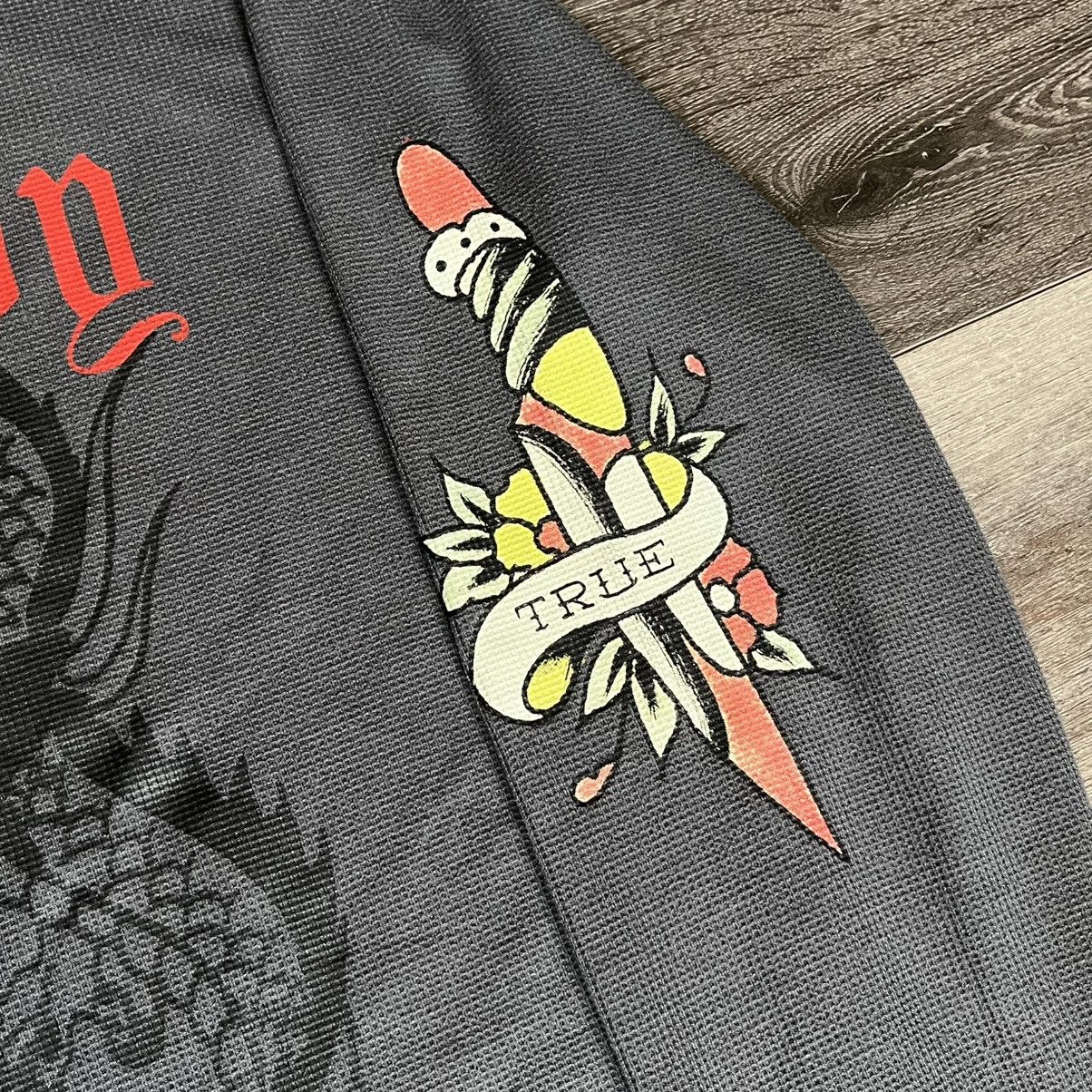 Ed Hardy Vintage 2000s Ed Hardy Dragon Dagger Thermal Longsleeve Tee Size US L / EU 52-54 / 3 - 4 Thumbnail