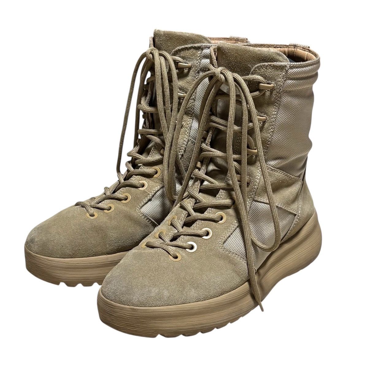 Yeezy YEEZY SEASON 3 MILITARY BOOTS ROCK YZY SZN Size US 10.5 / EU 43-44 - 6 Thumbnail
