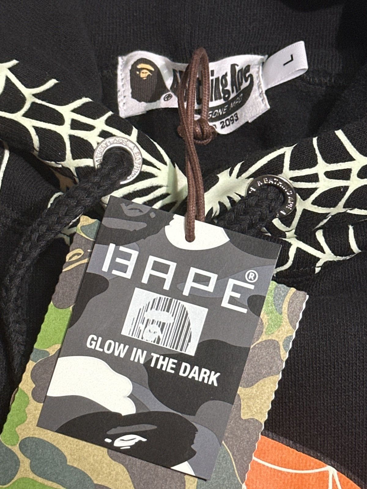 Bape BAPE (GITD) Spiderweb Hoodie DS Size L Size US L / EU 52-54 / 3 - 7 Thumbnail