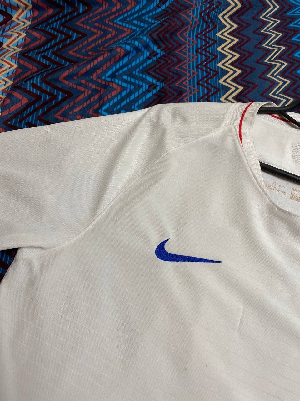 Nike T-Shirt Nike football England Y2K Vintage #2 HUSBAND Size US L / EU 52-54 / 3 - 5 Thumbnail