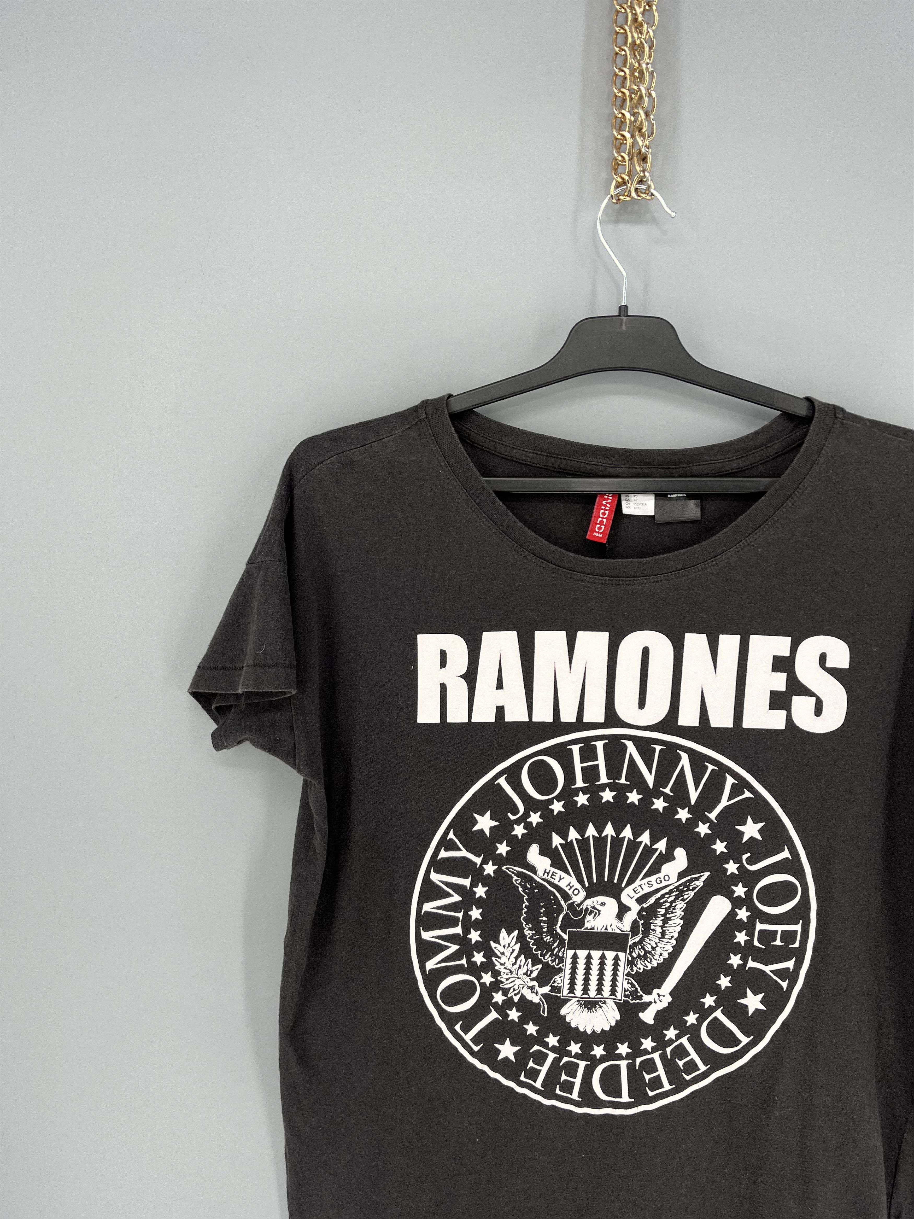 Band Tees Vintage Ramones "Johnny Joe Deed Tommy" Graphic Oversize Size XS / US 0-2 / IT 36-38 - 4 Thumbnail