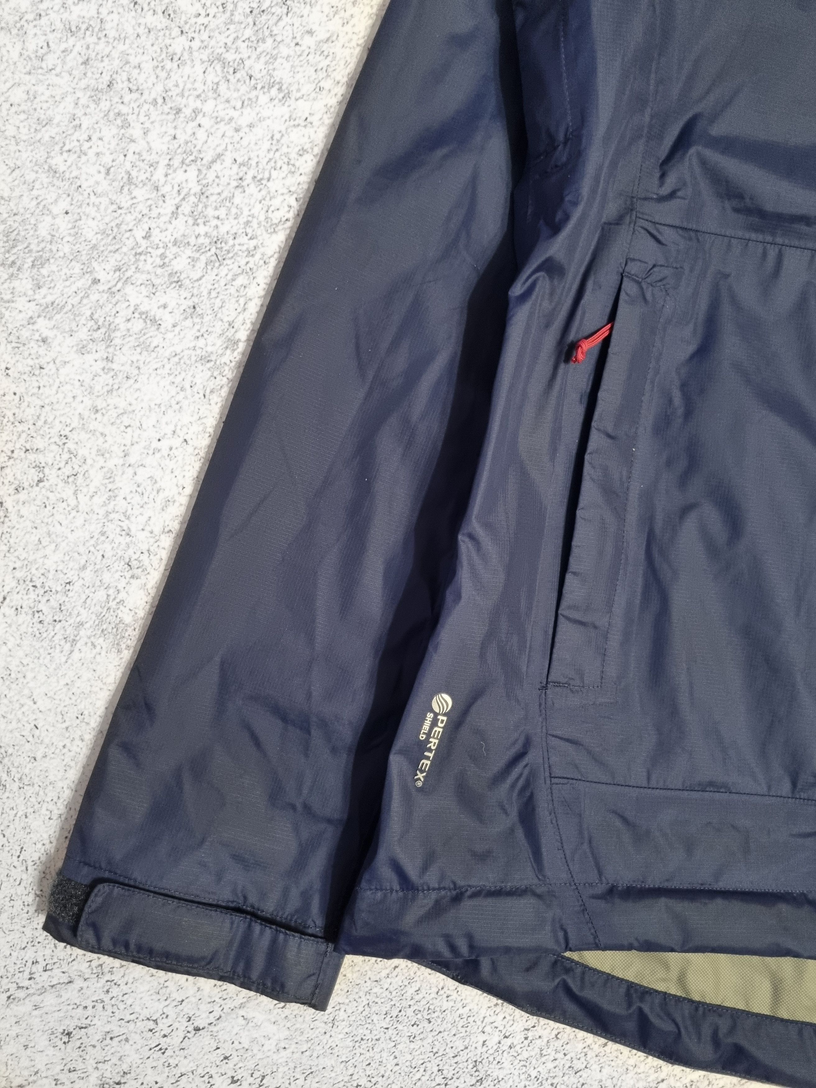 Patagonia × Rab Rab Downpour Lightweight Hooded Waterproof Rain Coat Jacket Size XS / US 0-2 / IT 36-38 - 5 Thumbnail