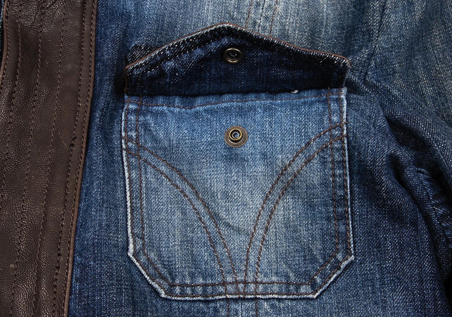 Dolce & Gabbana Cut Design Leather-Trim Denim Jacket Indigo Size M Size US M / EU 48-50 / 2 - 4 Thumbnail