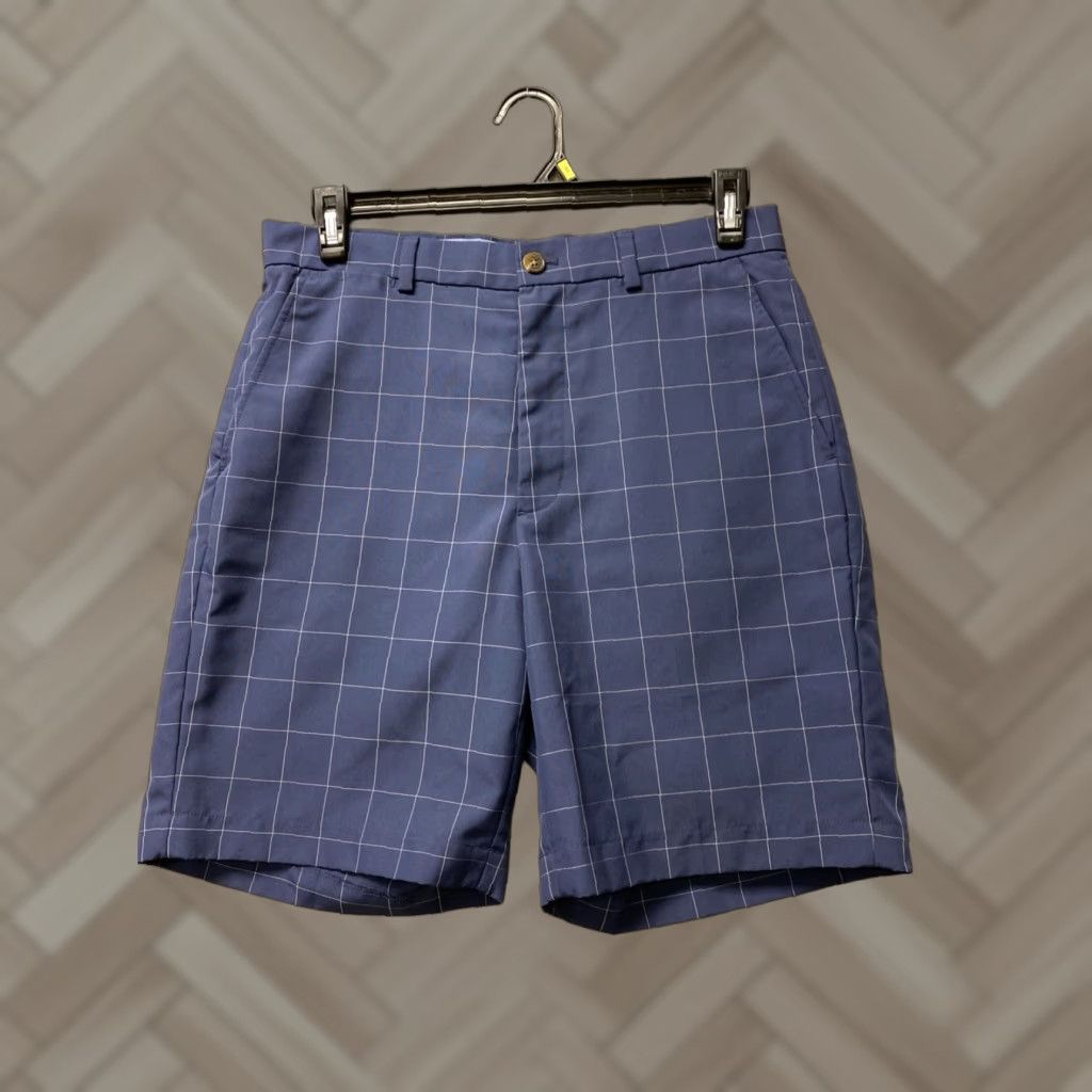 Brooks Brothers VINTAGE Brooks Brothers Men's Shorts Size 33 Navy Check Chino Preppy Summer Casual Size US 33 - 1 Thumbnail