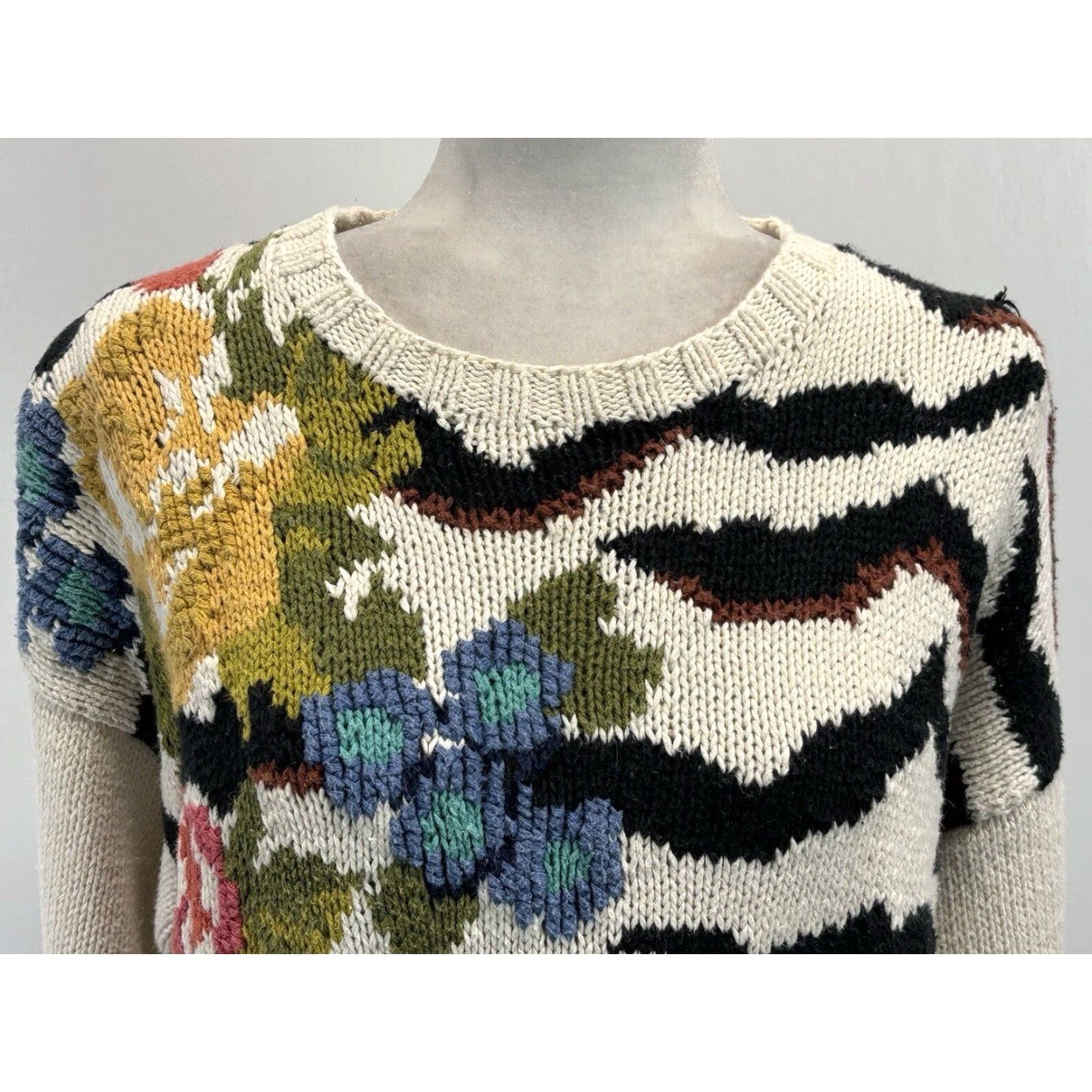 Vintage Vtg The Limited Hand Knit Sweater Size Small Women’s Floral Zebra Animal Print 90s Size S / US 4 / IT 40 - 5 Thumbnail