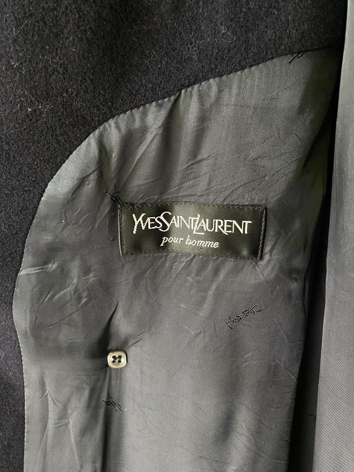 Yves Saint Laurent YVES SAINT LAURENT pour homme Navy Double-Breasted Coat Size US XXL / EU 58 / 5 - 5 Thumbnail