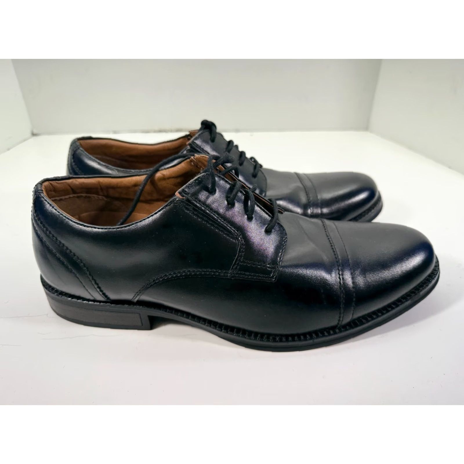 Dockers Dockers Mens Dress Shoes Oxford Cap Toe Lace Up Black 11M Br ogue Stylish Classic Modern Size ONE SIZE - 5 Thumbnail