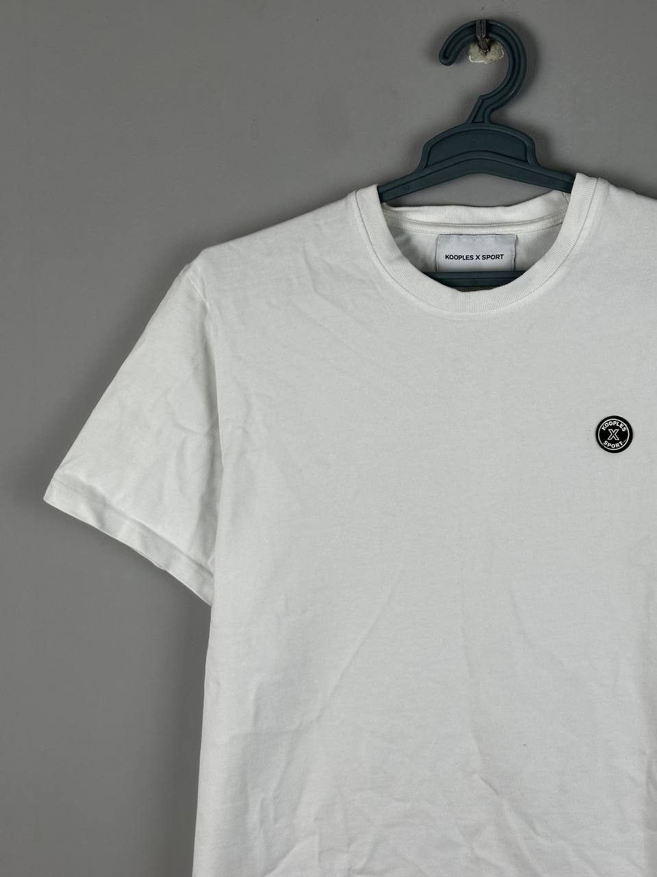 The Kooples The Kooples Streetwear White Basic T Shirt Size US L / EU 52-54 / 3 - 1 Thumbnail