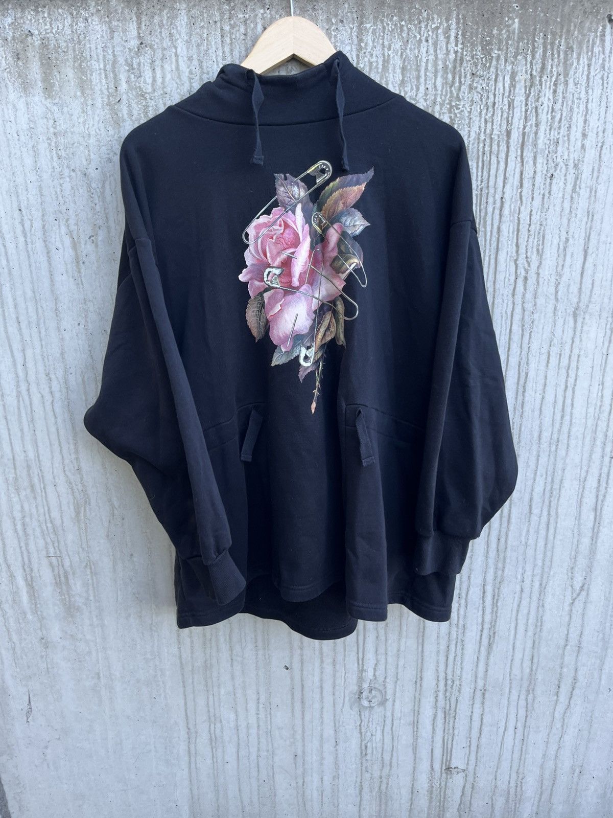 GU × Undercover GU X Undercover Hoodie Size US XL / EU 56 / 4 - 1 Thumbnail