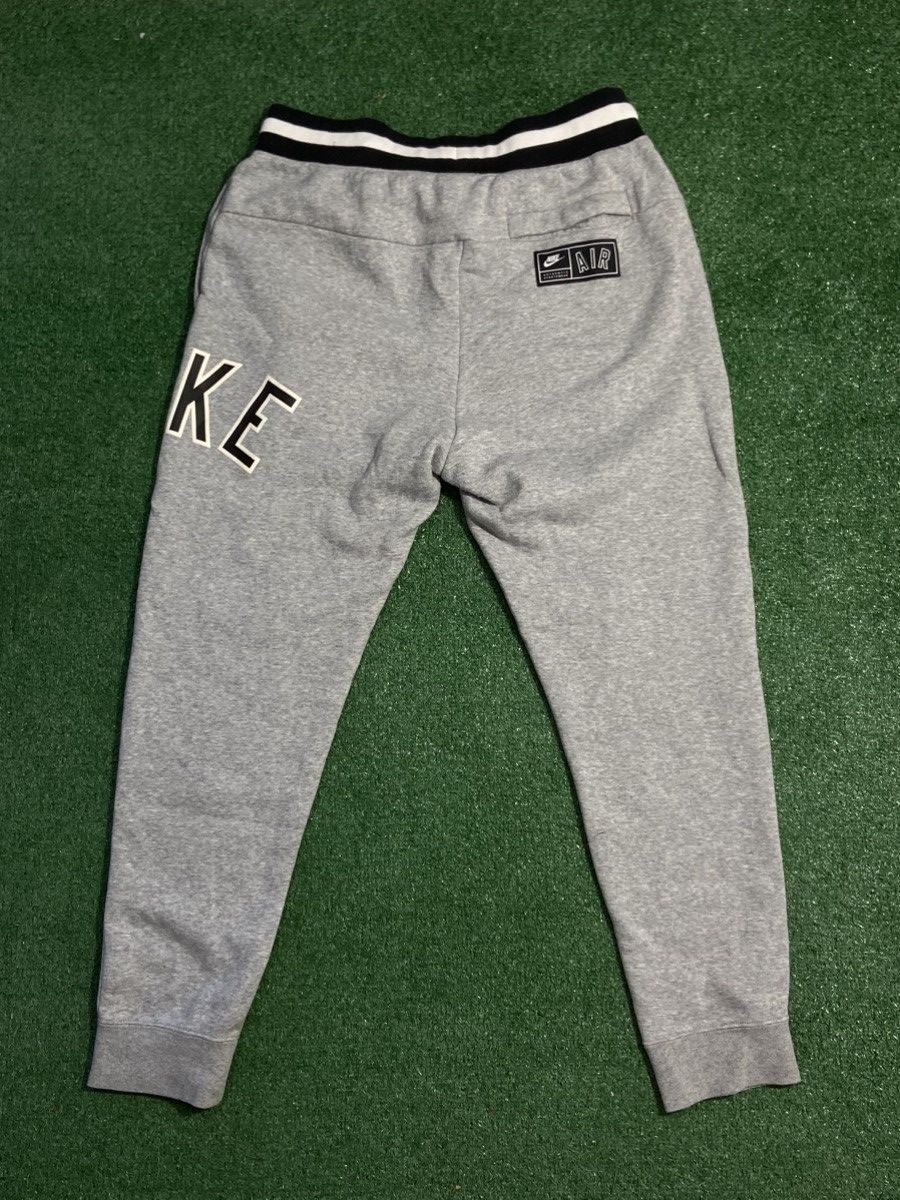 Nike Nike sweatpants air Max Size US 32 / EU 48 - 1 Thumbnail