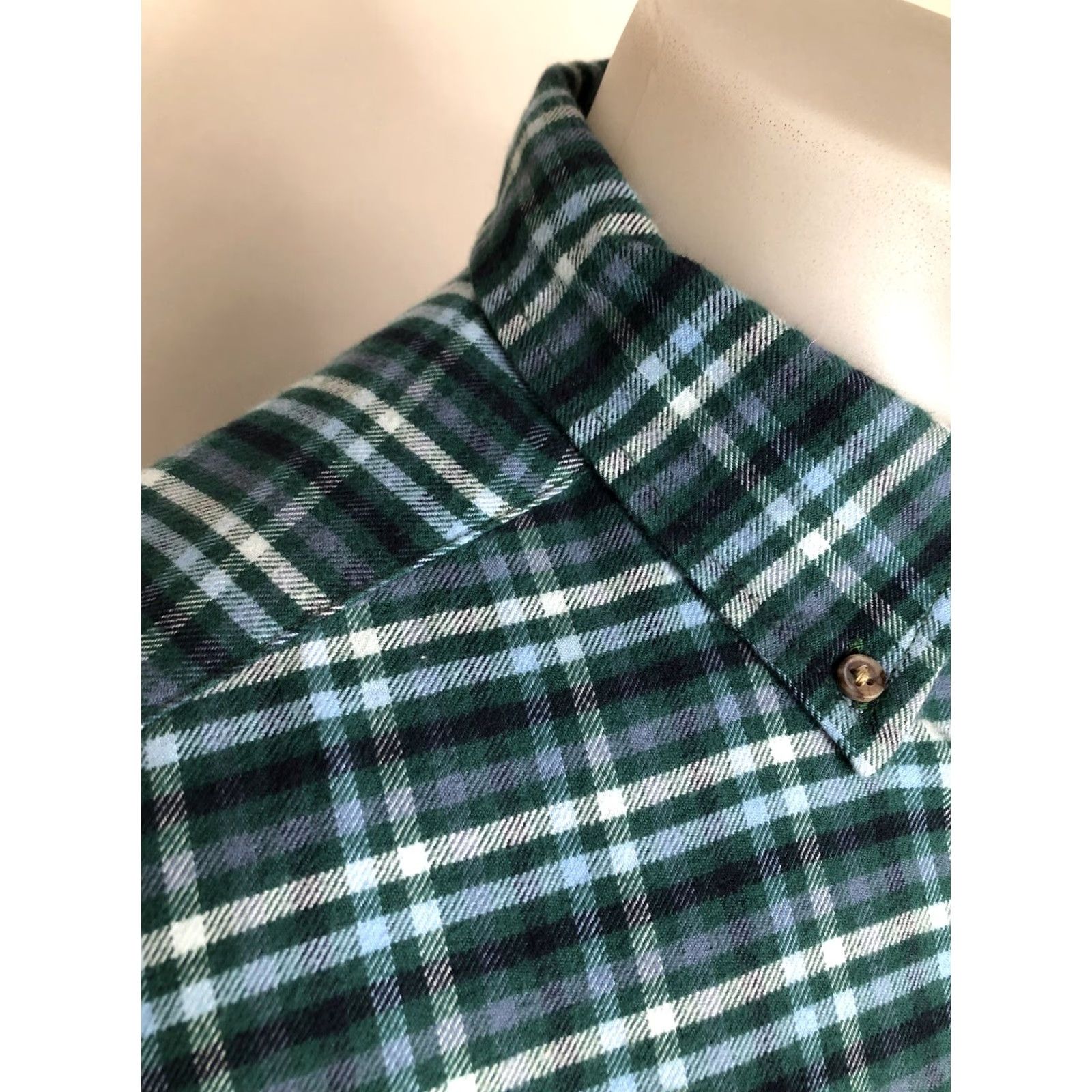 Mountain Khakis MOUNTAIN KHAKIS - Embroidered Plaid Check Mens Lg. FLANNEL Shirt Size US L / EU 52-54 / 3 - 3 Thumbnail