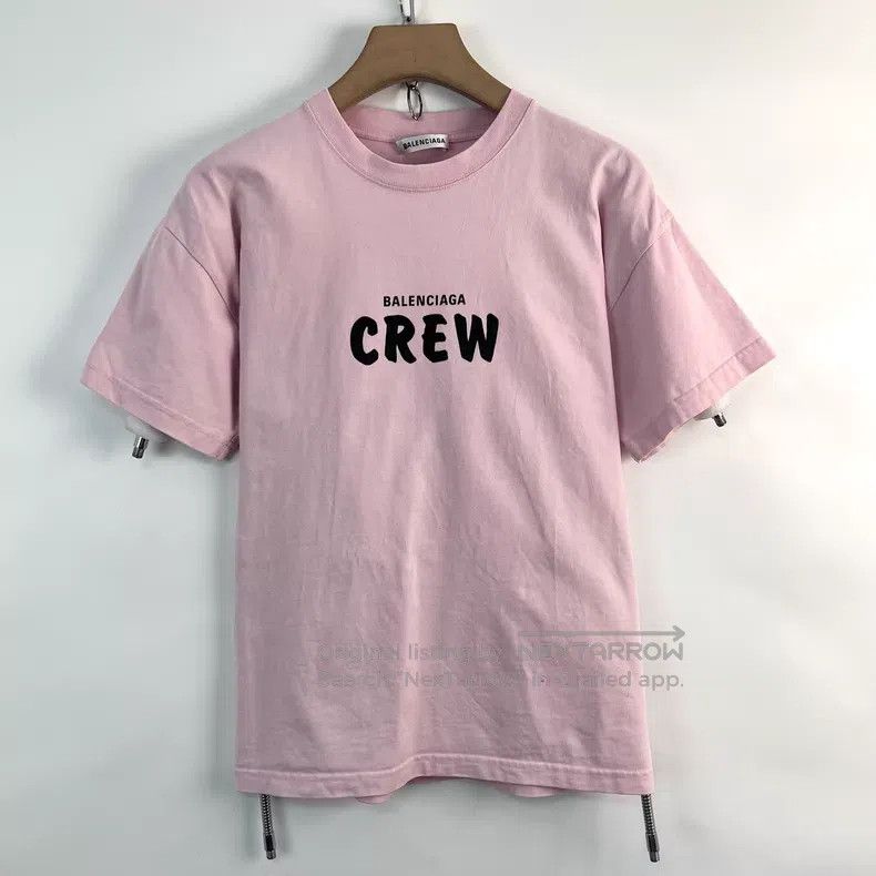 Balenciaga Balenciaga CREW Lettering Print Pink Round Neck T-Shirt Size US S / EU 44-46 / 1 - 1 Thumbnail