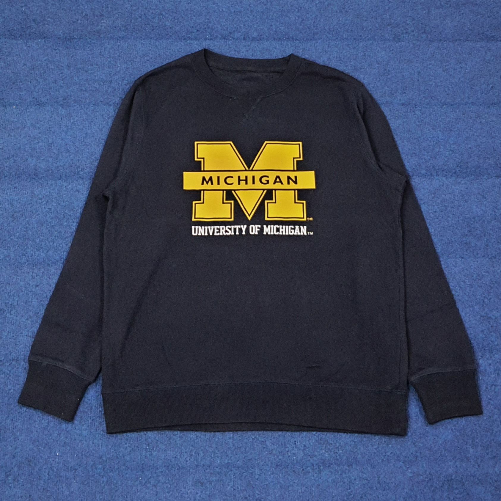 Vintage Vintage Michigan University Sweatshirt C266N3 Size US M / EU 48-50 / 2 - 1 Thumbnail