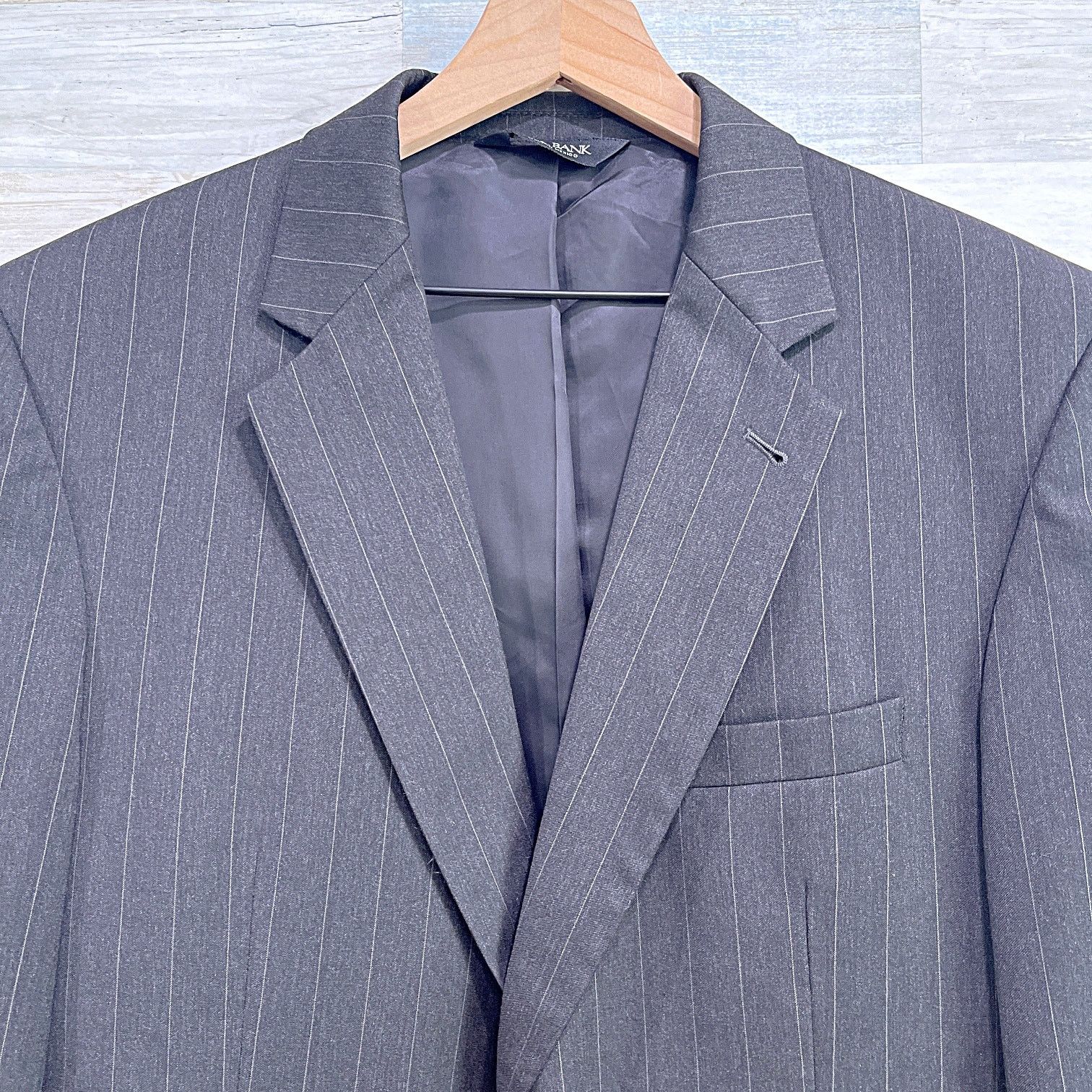 Jos. A. Bank Jos A Bank Wool Stripe 2 Piece Suit Gray Two Mens 41R 35x31 Size 40R - 3 Thumbnail