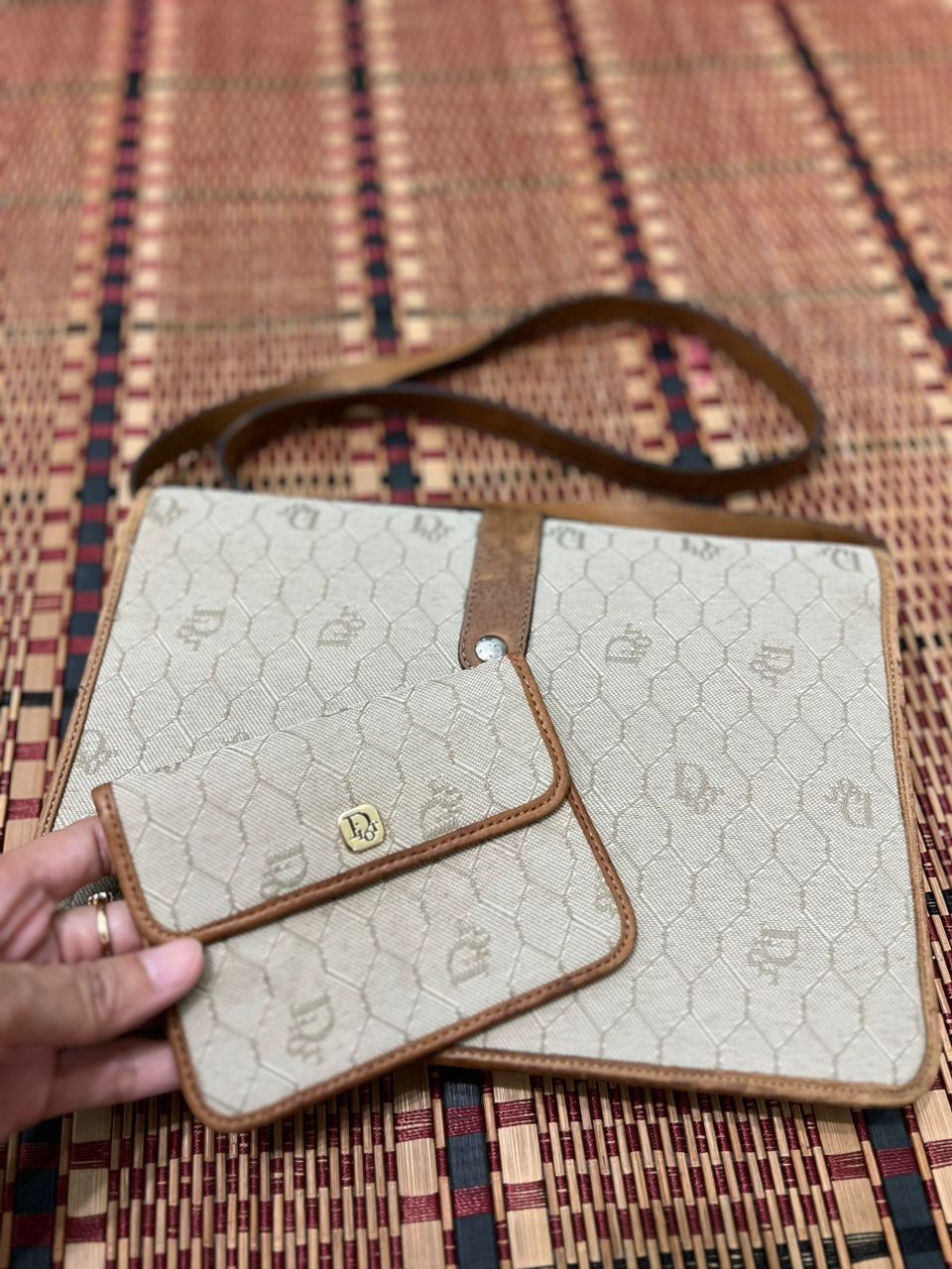 Dior Christian dior honeycomb canvas ling bag/cross body Size ONE SIZE - 7 Thumbnail