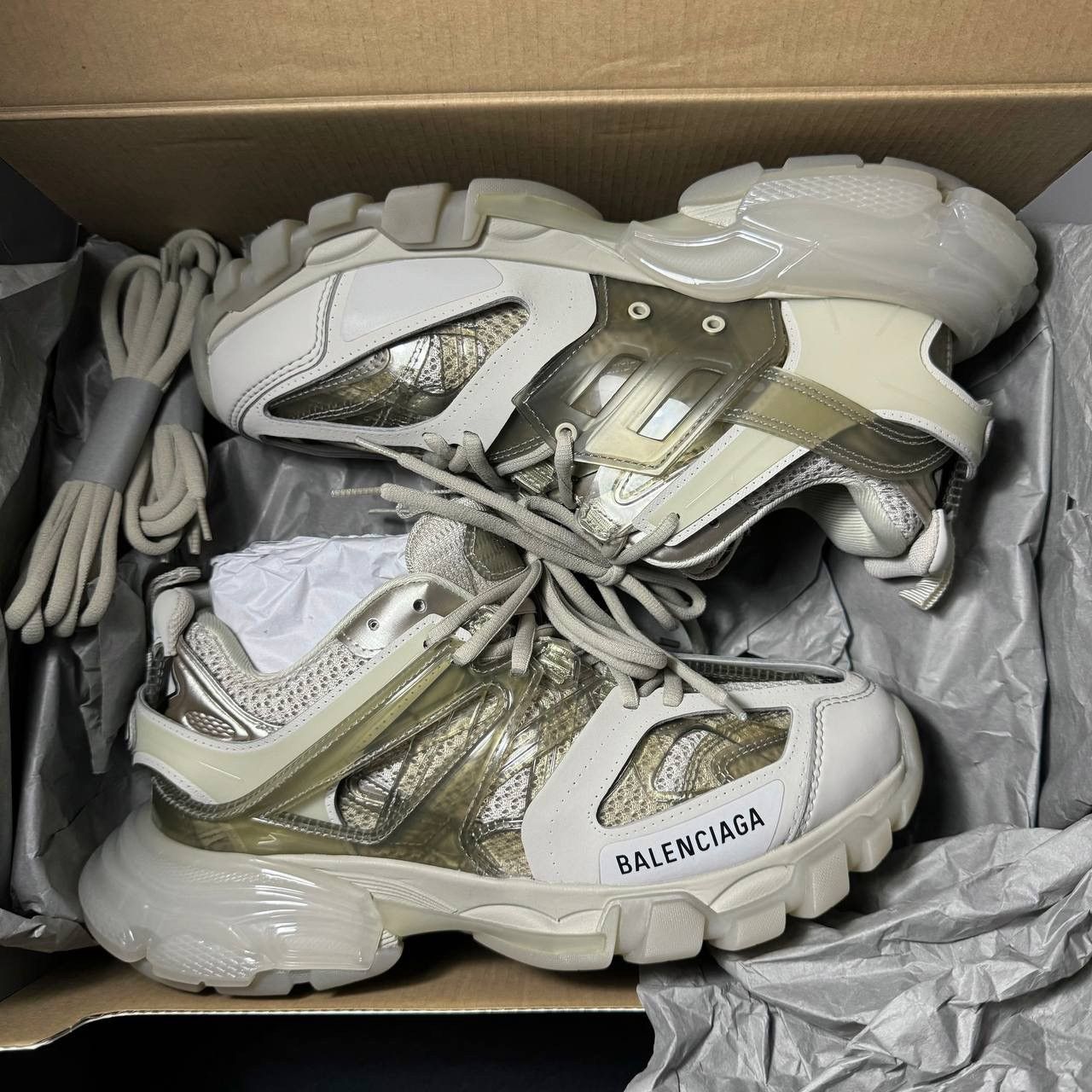 Balenciaga balenciaga track 1 new clearsole Size US 5 / IT 35 - 9 Thumbnail