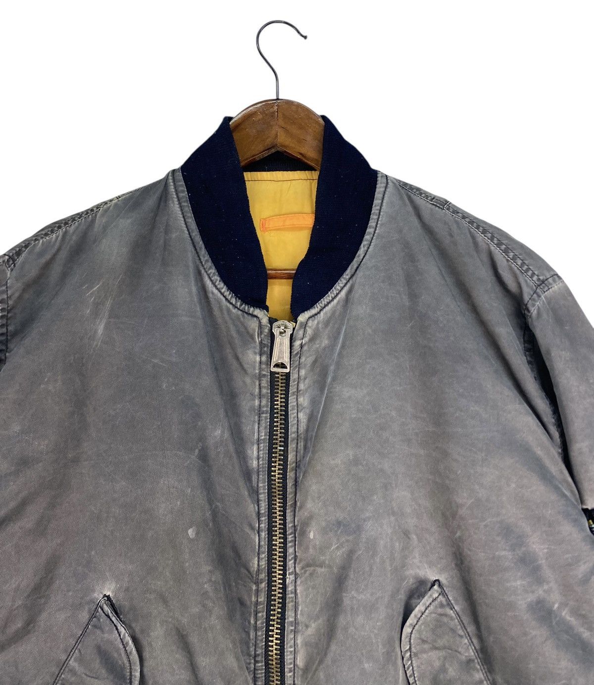 Army Of Me ⚡️QUICK SALE⚡️Flyer Jacket Intermediate MA-1 Sunfaded Size US L / EU 52-54 / 3 - 3 Thumbnail