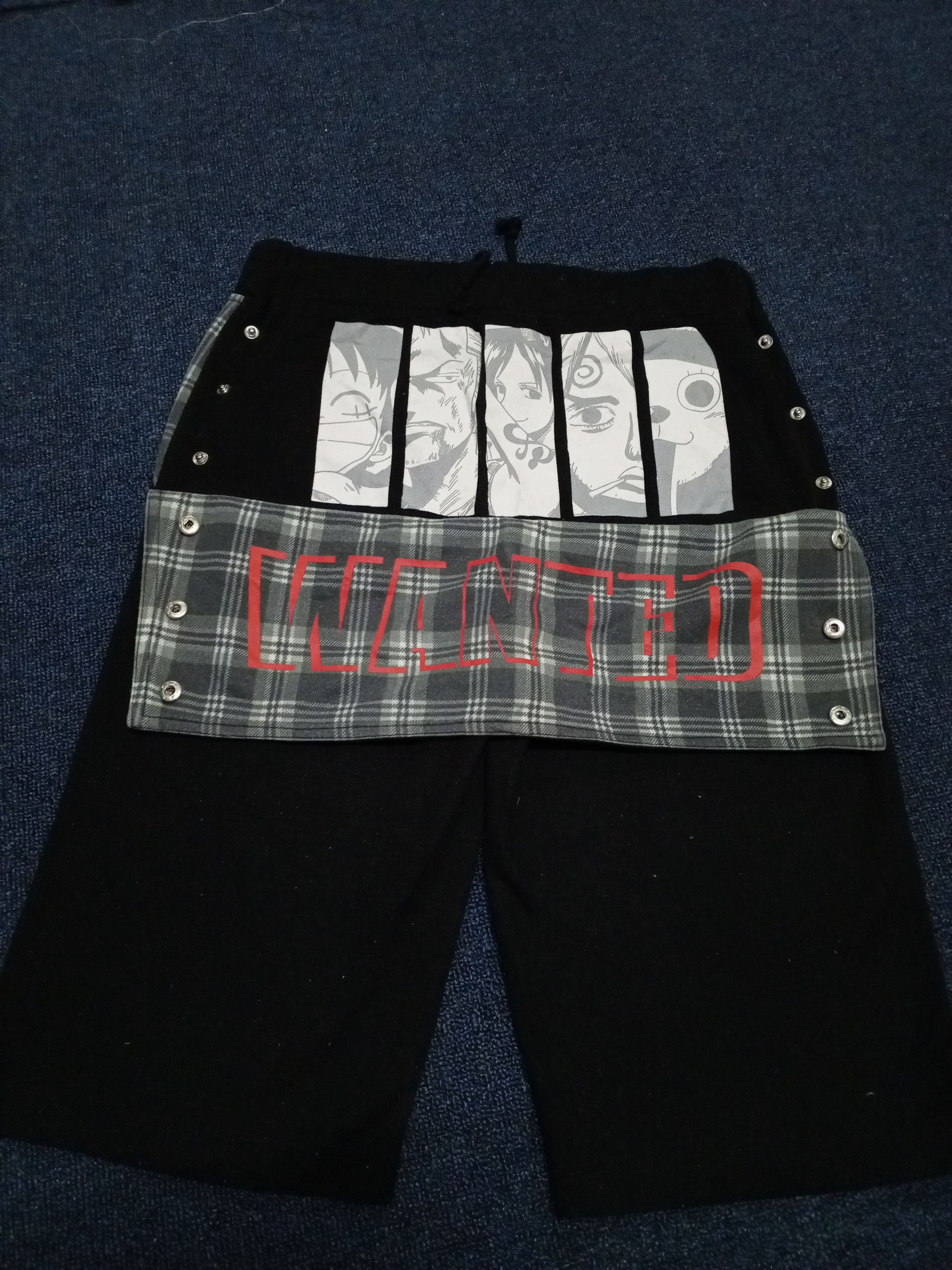 Anime × One Piece One piece wanted shortpants Size US 32 / EU 48 - 5 Thumbnail